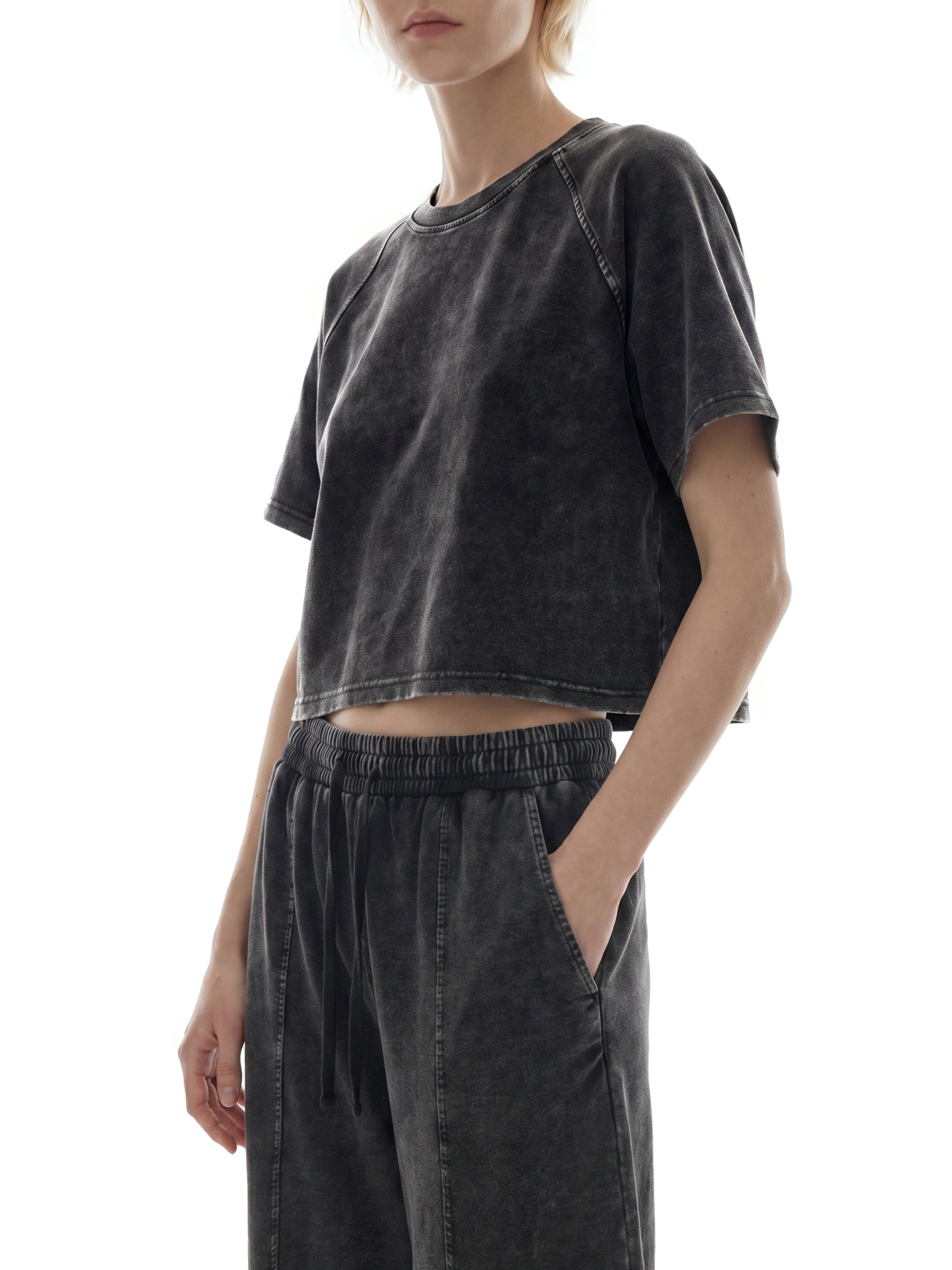 Women's Mineral Wash Raglan Crop T-Shirt